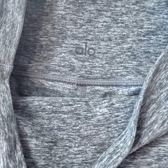 Alo Yoga High Rise AloSoft Momentum Legging Colorblock Women's size XS - Picture 7 of 7